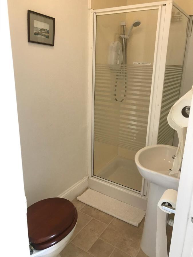 Ivy Bank Guest House Тенби Екстериор снимка